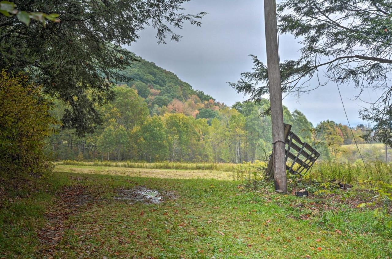 Great Valley Home With On-Site Pond, 7 Mi To Skiing! Exteriör bild
